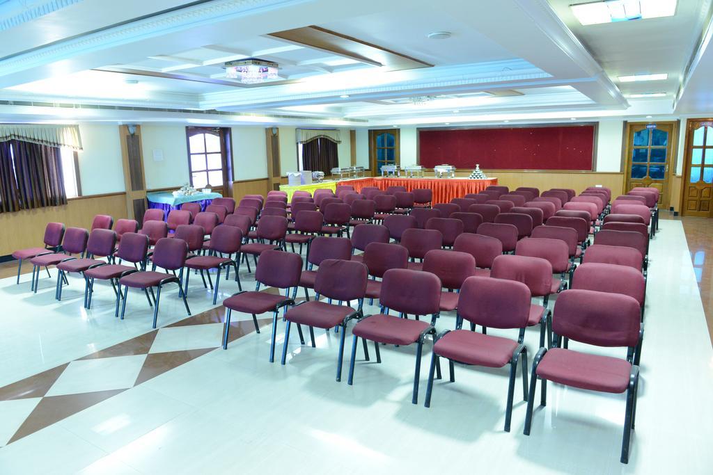 Hotel Sona'S Tiruchirappalli Extérieur photo